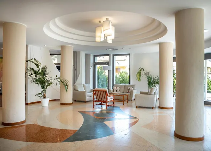 Hotel Carlo Felice
