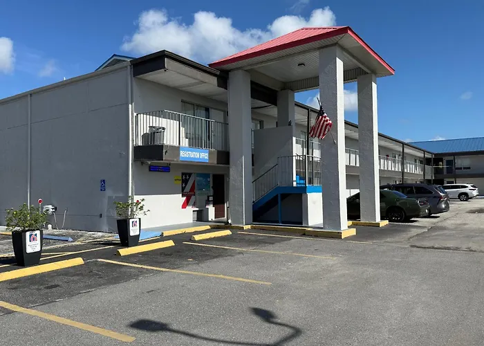 Motel 6 Englewood, Fl