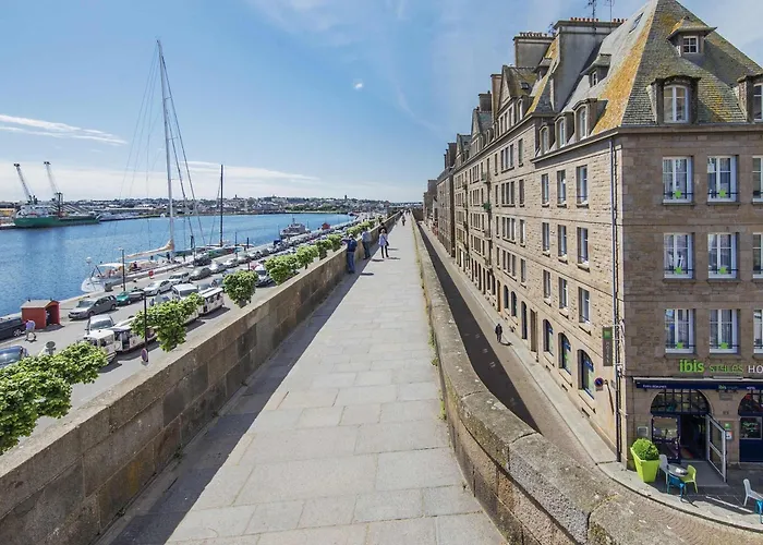 ibis Styles Saint Malo Centre Historique