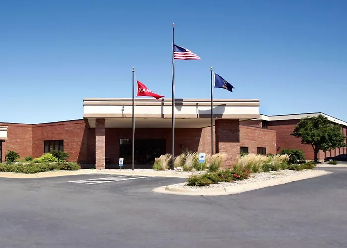 Salina Ambassador Hotel & Conference Center