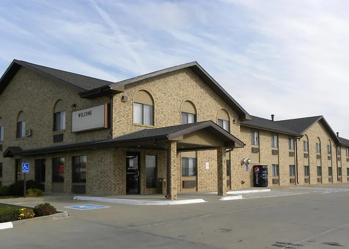 New Victorian Inn & Suites Kearney