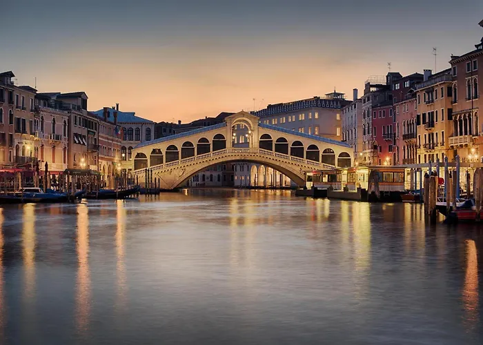 Hotel NH Venezia Santa Lucia