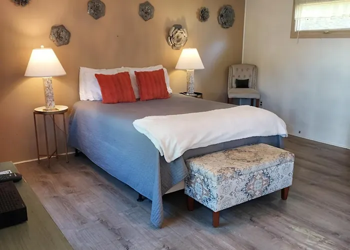 Starlight Lodge At Rockport Harbor