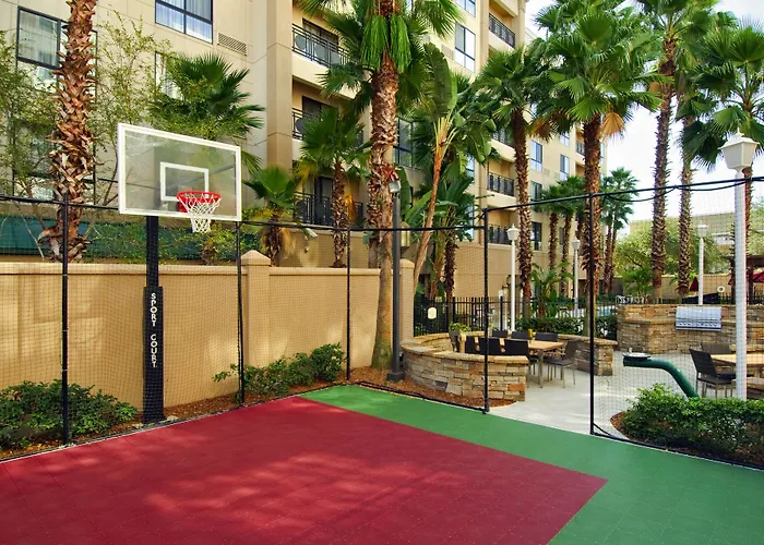 Courtyard Tampa Downtown
