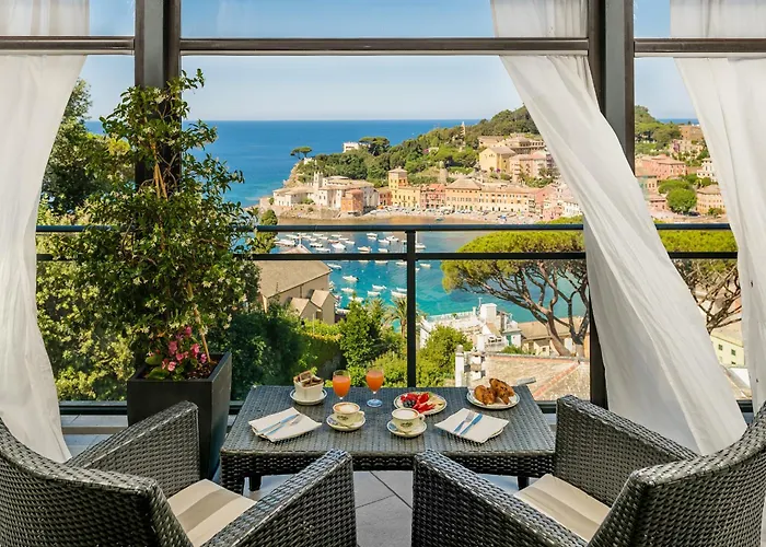 Hotel Vis à Vis Sestri Levante