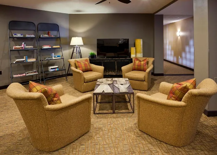 Grandstay Hotel & Suites La Crosse