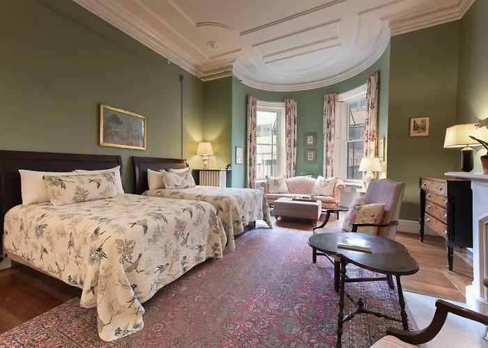 The College Club Of Boston