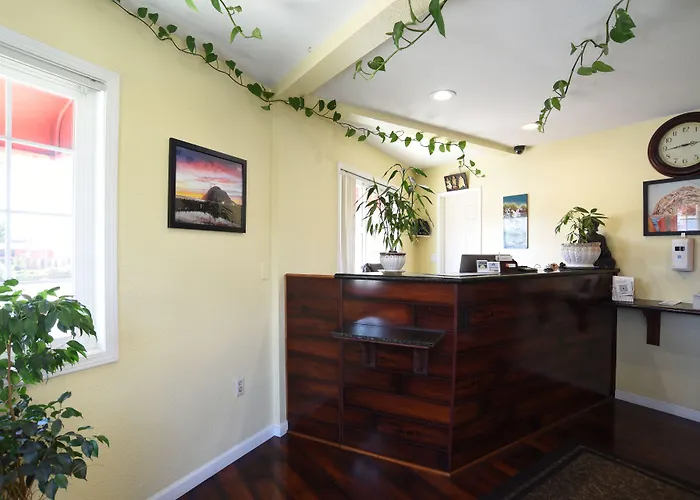 Morro Bay Beach Inn (Adults Only)