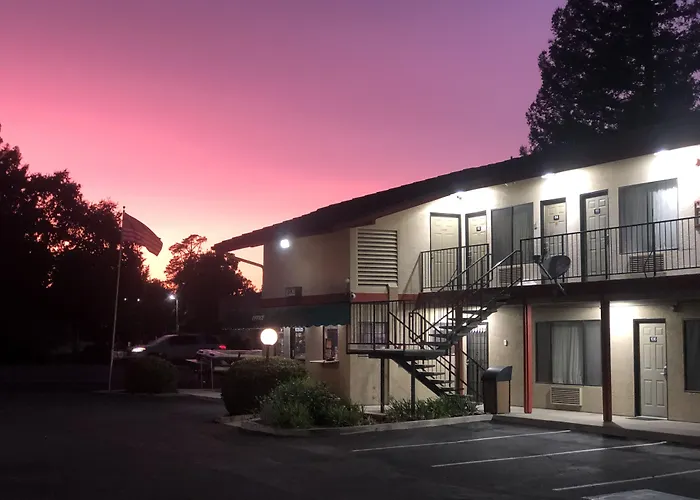 Atascadero Inn
