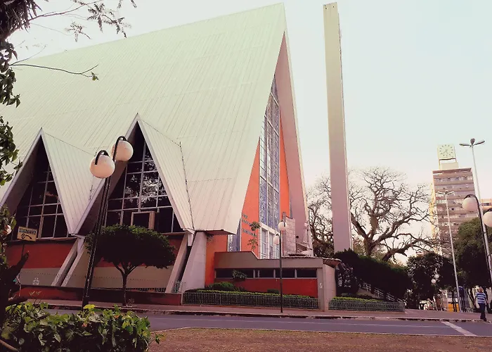 Hotéis centrais de Londrina 