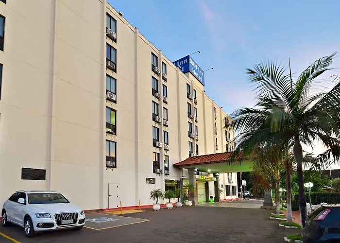 Hotéis centrais de Araraquara 