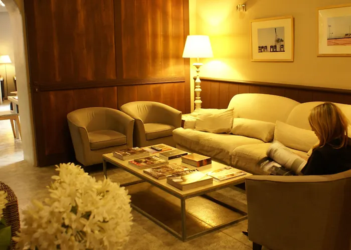 Hotel Edmond Rostand Marseilles