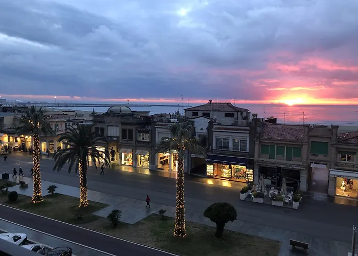 Hotel Bella Riviera Lungomare Viareggio