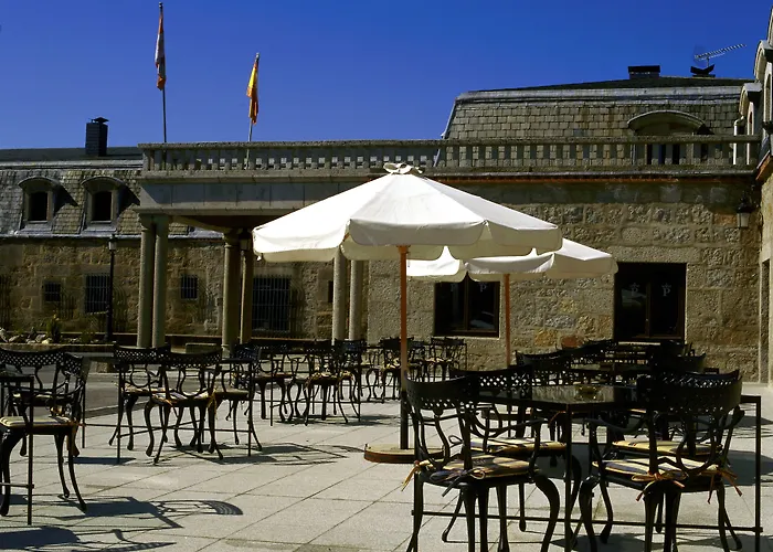 Parador De Gredos Navarredonda