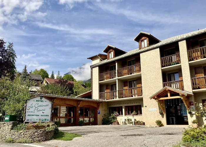 Hotel Le Catinat Fleuri à Guillestre