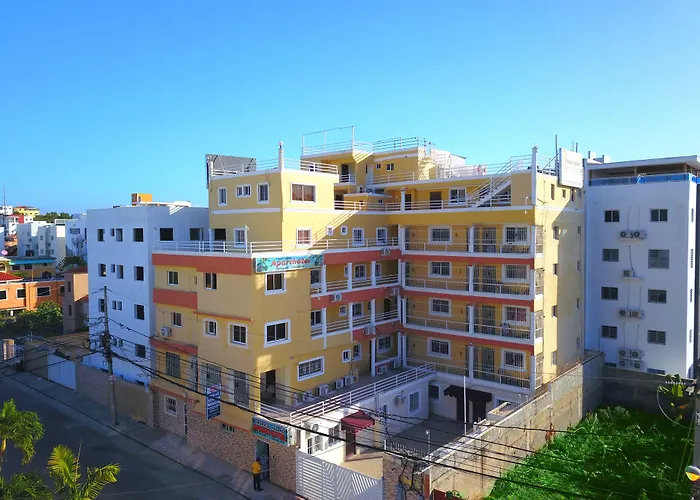 Tropical Island Apartahotel