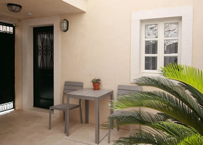 Divota Apartment Hotel Split
