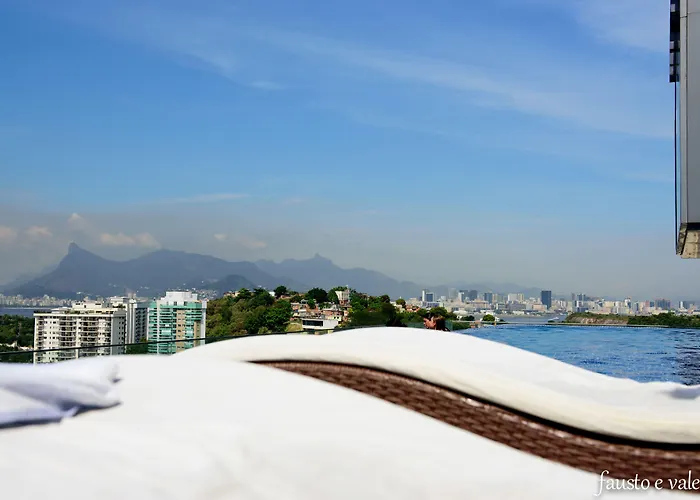 Hotéis centrais de Niterói 