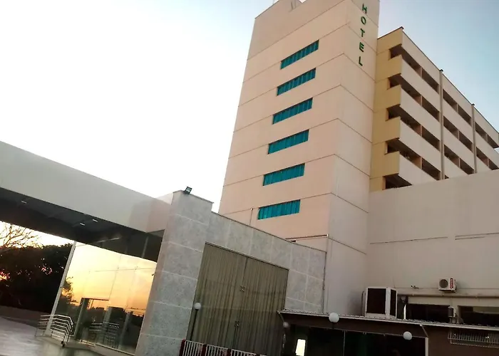 House Inn Hotel - Anashopping
