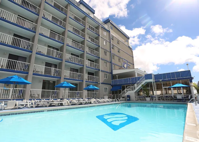 Adventurer Oceanfront Inn
