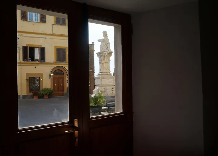 Vedetta Townhouse - camere e appartamenti nel centro storico by Be Vedetta