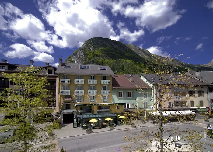 Hôtel Du Midi Thônes