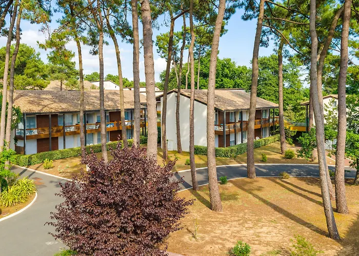 Hotel Azureva Club Ronce les Bains