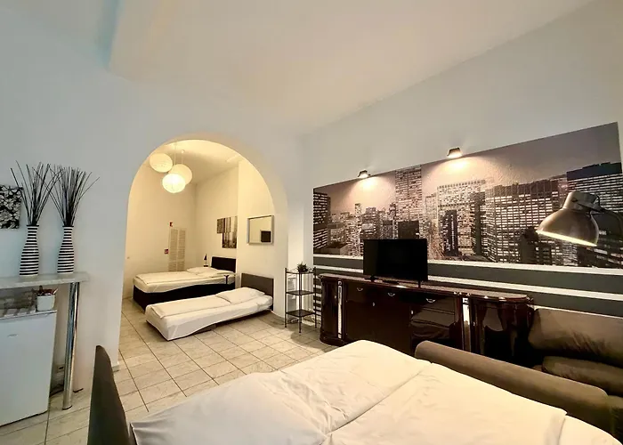 Altstadthotel Hayk am Rhein Köln