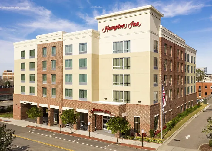 Hampton Inn Wilmington Downtown