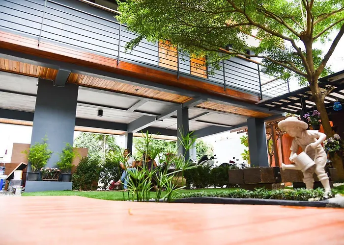 Le Terrarium Bed & Sleep Chiang Rai