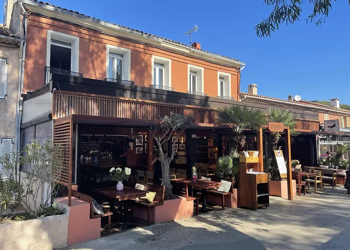 Hotel L'Oustaou De Porquerolles
