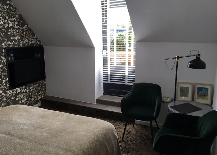 Boutique Hotel B&B Fleurie Saint-Amand-Mont-Rond