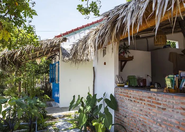 Cashew Tree Bungalow Hội An
