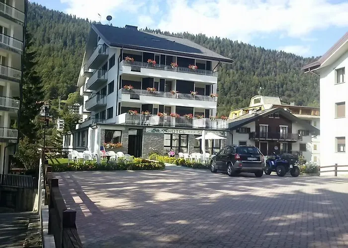 Hotel Ginepro Aprica
