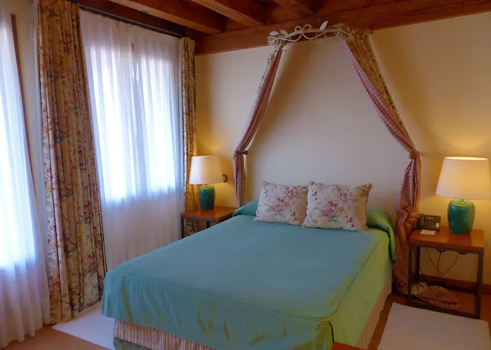 Hosteria del Arco Pedraza