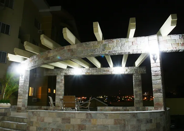 Barbur Plaza Hotel