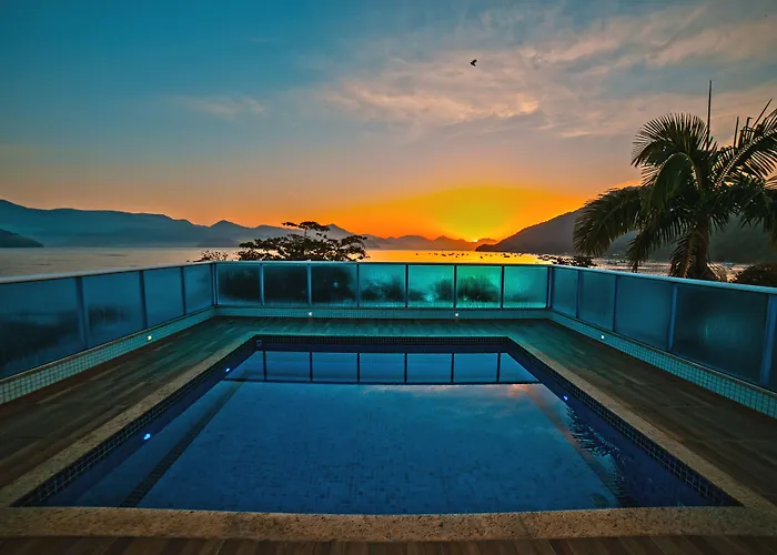 Hotéis centrais de Ubatuba 