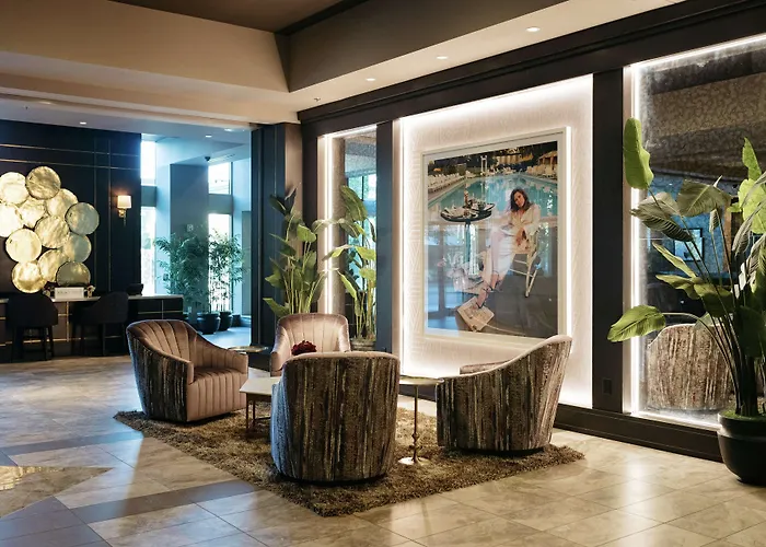 The Axis Moline Hotel, Tapestry Collection By Hilton