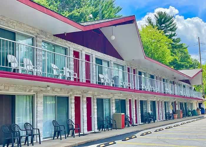 Trails End Motel