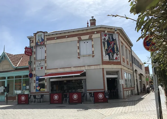 Hotel La Dame De Coeur à Soulac-sur-Mer