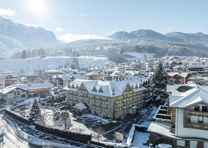 Alpholiday Dolomiti Wellness & Family Hotel Dimaro