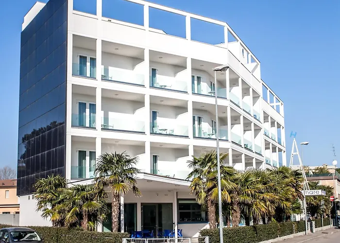 Hotel Oceanomare Punta Marina