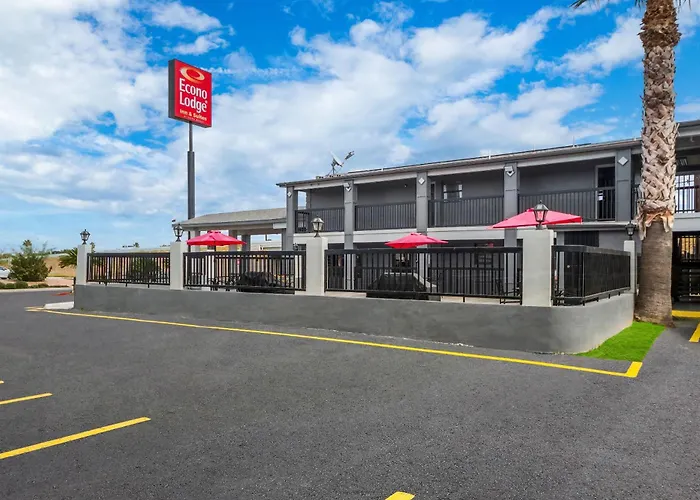 Econo Lodge Inn & Suites Laredo - Nuevo Laredo