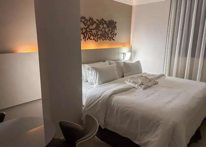 Hotéis centrais de Lagoa Santa (Minas Gerais) 