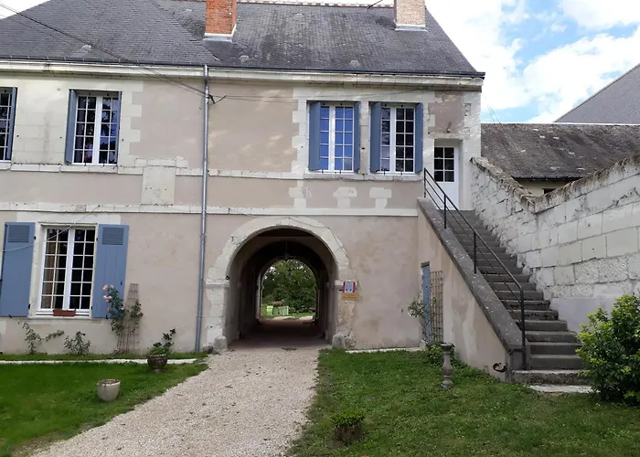 Grand gite en rez-de-jardin Saint-Aignan 