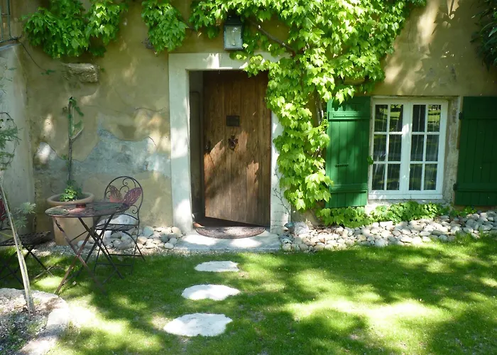 B&B Domaine de Rhodes Avignon