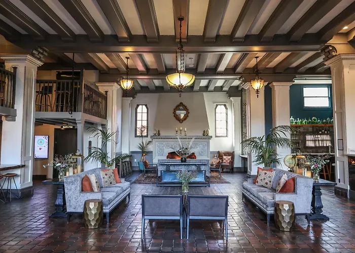 Hotel Petaluma, Tapestry Collection By Hilton