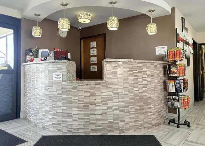 Americinn By Wyndham Holland Mi