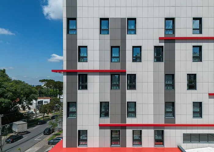 Hotéis centrais de Curitiba 