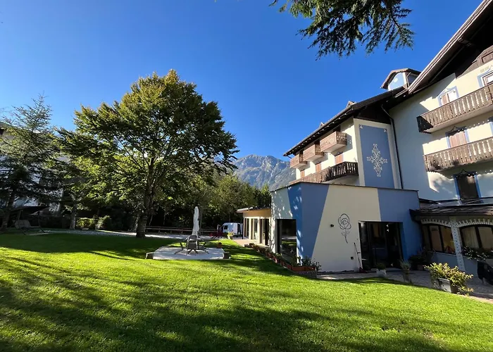 Hotel Alle Rose Family Inspired Garden And Spa Cavedago